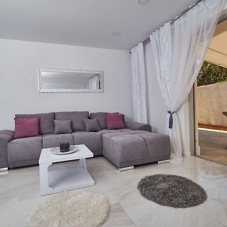 Brand New Apartment S & U 두브로브니크 외부 사진