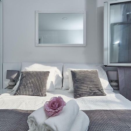 Brand New Apartment S & U 두브로브니크 외부 사진